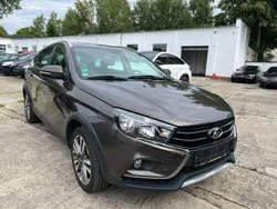 Other Gebraucht 2018 Lada Vesta Limousine | 8.490 €
