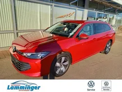 Rot Gebraucht 2024 VW Passat Business Kombi | 29.980 € (Fairer Preis)