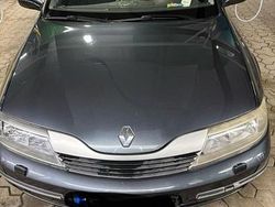 Grau Gebraucht 2004 Renault Laguna II Kombi | 1.800 € (Fairer Preis)