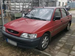 Rot Gebraucht 1993 Ford Escort Coupé | 1.399 €