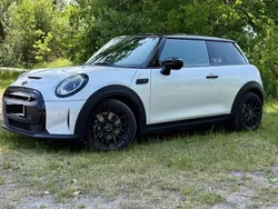 Weiß Gebraucht 2023 Mini Cooper SE Kleinwagen | 21.499 € (Guter Preis)