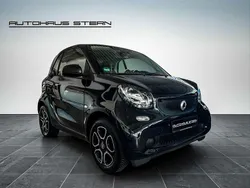 Schwarz Gebraucht 2019 Smart ForTwo Coupé Kleinwagen | 12.350 € (Fairer Preis)