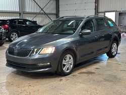 Grau Gebraucht 2018 Skoda Octavia Ambition Kombi | 8.700 € (Etwas zu teuer)