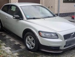 Weiß Gebraucht 2007 Volvo C30 Kleinwagen | 4.590 €