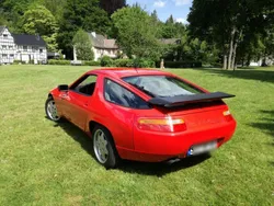 Rot Gebraucht 1990 Porsche 928 Coupé | 67.500 €