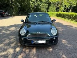 Grün Gebraucht 2006 Mini ONE Kleinwagen | 1.000 € (Guter Preis)
