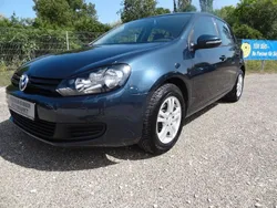 Blau Gebraucht 2010 VW Golf VI Trendline Limousine | 8.990 € (Teuer)