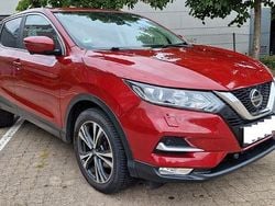 Rot Gebraucht 2019 Nissan Qashqai N-Connecta SUV | 13.200 € (Superpreis)