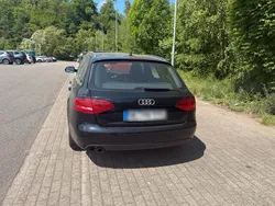 Schwarz Gebraucht 2011 Audi A4 Kombi | 5.700 € (Superpreis)