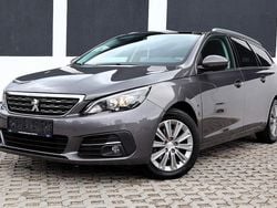 Grau Gebraucht 2021 Peugeot 308 Allure Kombi | 12.800 € (Guter Preis)