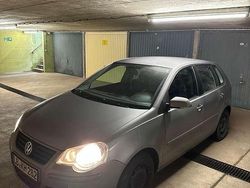 Grau Gebraucht 2007 VW Polo Comfortline Kleinwagen | 1.900 € (Fairer Preis)