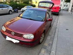 Rot Gebraucht 1999 VW Golf IV Kleinwagen | 2.500 € (Teuer)