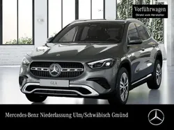 Nachtschwarz Gebraucht 2025 Mercedes GLA200 Progressive SUV | 41.990 € (Fairer Preis)