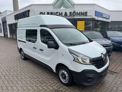 Arktisweiß Gebraucht 2018 Renault Trafic Komfort Van | 16.900 € (Etwas zu teuer)