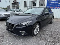 Schwarz Gebraucht 2015 Mazda 3 Sports-Line Limousine | 7.300 € (Guter Preis)