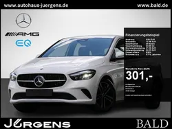 Weiss polarweiß Gebraucht 2024 Mercedes B200 Progressive Van / Kleinbus | 31.550 € (Fairer Preis)