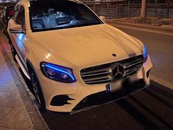 Weiß Gebraucht 2017 Mercedes GLC250 AMG line SUV | 27.900 € (Guter Preis)