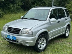 Silber Gebraucht 2004 Suzuki Grand Vitara Comfort SUV | 9.990 €
