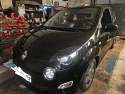 Schwarz Gebraucht 2012 Renault Twingo Kleinwagen | 2.999 € (Etwas zu teuer)