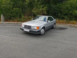 Silber Gebraucht 1993 Mercedes E320 Coupé | 11.000 €