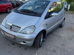 Grau Gebraucht 2003 Mercedes A160 Elegance Van / Kleinbus | 1.650 € (Teuer)