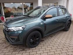Grün Gebraucht 2024 Dacia Sandero Extreme SUV | 17.990 € (Fairer Preis)