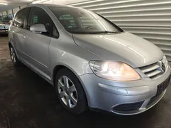 Silber Gebraucht 2006 VW Golf Plus Cross Comfortline Van / Kleinbus | 3.990 € (Fairer Preis)