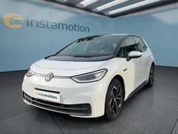 Weiß Gebraucht 2021 VW ID.3 Pro Kleinwagen | 22.449 € (Fairer Preis)