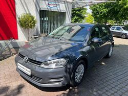 Grau Gebraucht 2016 VW Golf VII Trendline Limousine | 7.700 € (Guter Preis)