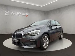 Grau Gebraucht 2019 BMW 220 Active Tourer Advantage Van / Kleinbus | 17.999 € (Guter Preis)