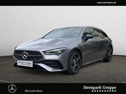 lack mountaingrau Gebraucht 2024 Mercedes CLA200 Shooting Brake AMG Kombi | 33.990 €
