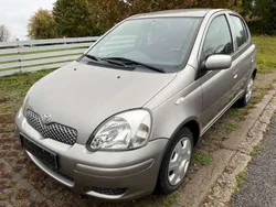 Grey metallic Gebraucht 2004 Toyota Yaris Sol Kleinwagen | 3.999 € (Etwas zu teuer)