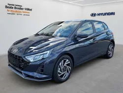 Aurora grey / met Neu 2025 Hyundai i20 Comfort Limousine | 23.290 € (Fairer Preis)