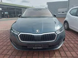 Quartz grey metallic (metallic) Gebraucht 2021 Skoda Octavia Clever Kombi | 14.500 € (Etwas zu teuer)