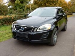 Schwarz Gebraucht 2012 Volvo XC60 Summum SUV | 10.750 € (Fairer Preis)