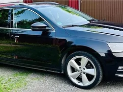 Schwarz Gebraucht 2018 Skoda Octavia Kombi | 18.000 € (Etwas zu teuer)