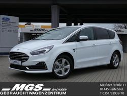 Frostweiß Gebraucht 2022 Ford S-MAX Titanium Van / Kleinbus | 33.450 € (Fairer Preis)