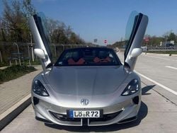 Silber Gebraucht 2025 MG Cyberster Cabrio | 65.999 € (Etwas zu teuer)