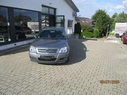 Moonland Gebraucht 2005 Opel Vectra Edition Kombi | 1.650 € (Guter Preis)