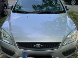 Grau Gebraucht 2007 Ford Focus Coupé | 1.350 € (Fairer Preis)