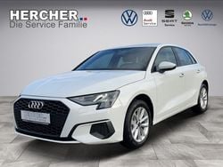 Weiß Gebraucht 2024 Audi A3 Sportback Sport Kleinwagen | 23.990 € (Guter Preis)