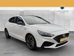 Weiß Gebraucht 2023 Hyundai i30 N Line Limousine | 22.880 € (Fairer Preis)