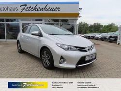 Silber Gebraucht 2015 Toyota Auris Edition Limousine | 9.990 € (Guter Preis)