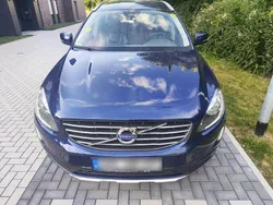 Blau Gebraucht 2014 Volvo XC60 Ocean Race SUV | 16.000 €