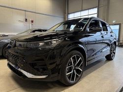 Grau Gebraucht 2025 VW Tiguan Pro SUV | 46.900 € (Fairer Preis)