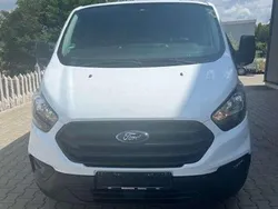Frostweiß Gebraucht 2021 Ford Transit Custom Van / Kleinbus | 18.590 € (Fairer Preis)