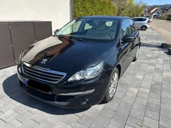 Schwarz Gebraucht 2013 Peugeot 308 Style Limousine | 4.990 € (Fairer Preis)