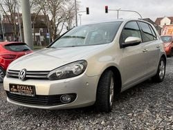 Gold Gebraucht 2010 VW Golf VI Team Kleinwagen | 7.600 € (Fairer Preis)