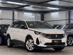 Weiß Gebraucht 2022 Peugeot 5008 Active Van / Kleinbus | 22.890 € (Guter Preis)