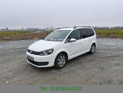 Weiß Gebraucht 2013 VW Touran Comfortline Van / Kleinbus | 9.999 € (Guter Preis)